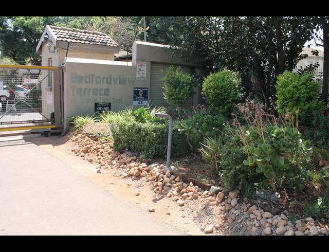 2 BEDROOM TOWNHOUSE FOR SALE IN ORIEL